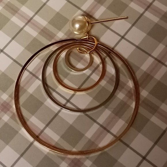 Home made/handmade Metal Stud Earrings with Metal Hoops Gold & Silver Tone #65 - Picture 6 of 9